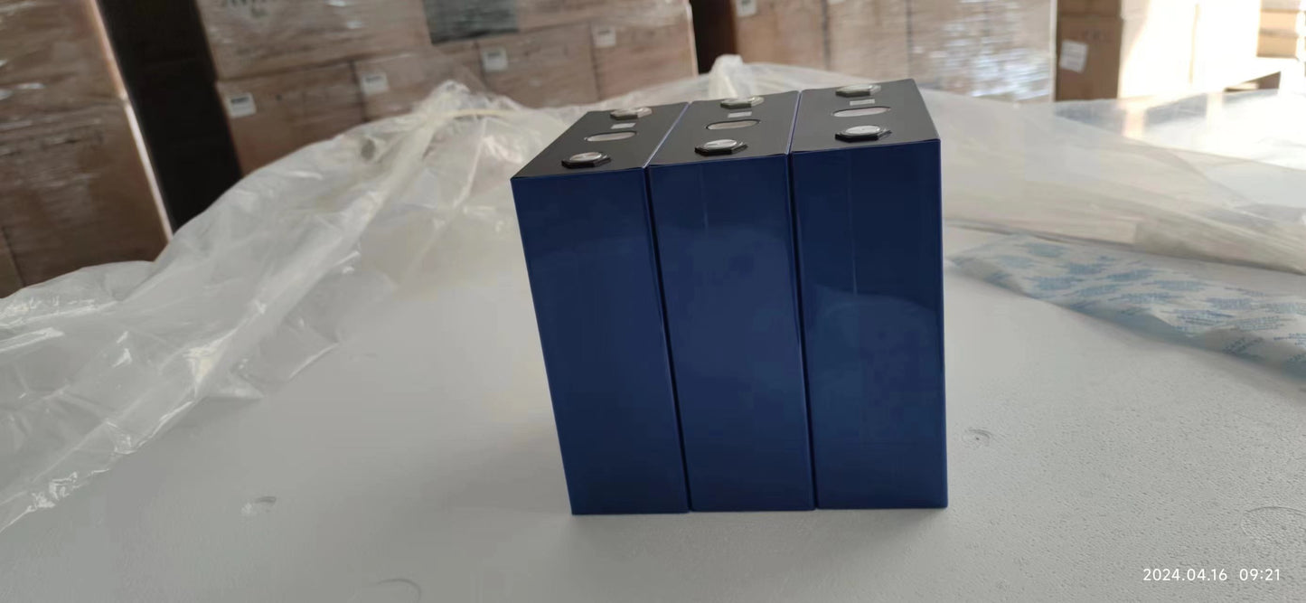 2024 New Product HAKADI Semi-solid State3.2V 280ah Lifepo4 battery 12000 Cycles No Smoke No Explosion Rechargeable Battery