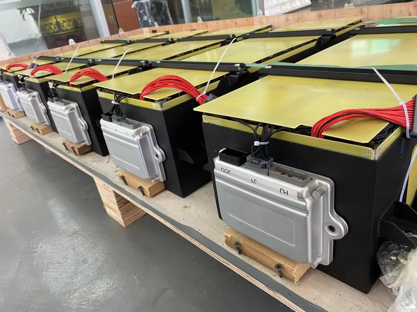 Custom Agricultural Vehicle Battery 390V with Sodium Ion battery lifepo4 LTO battery As Requested